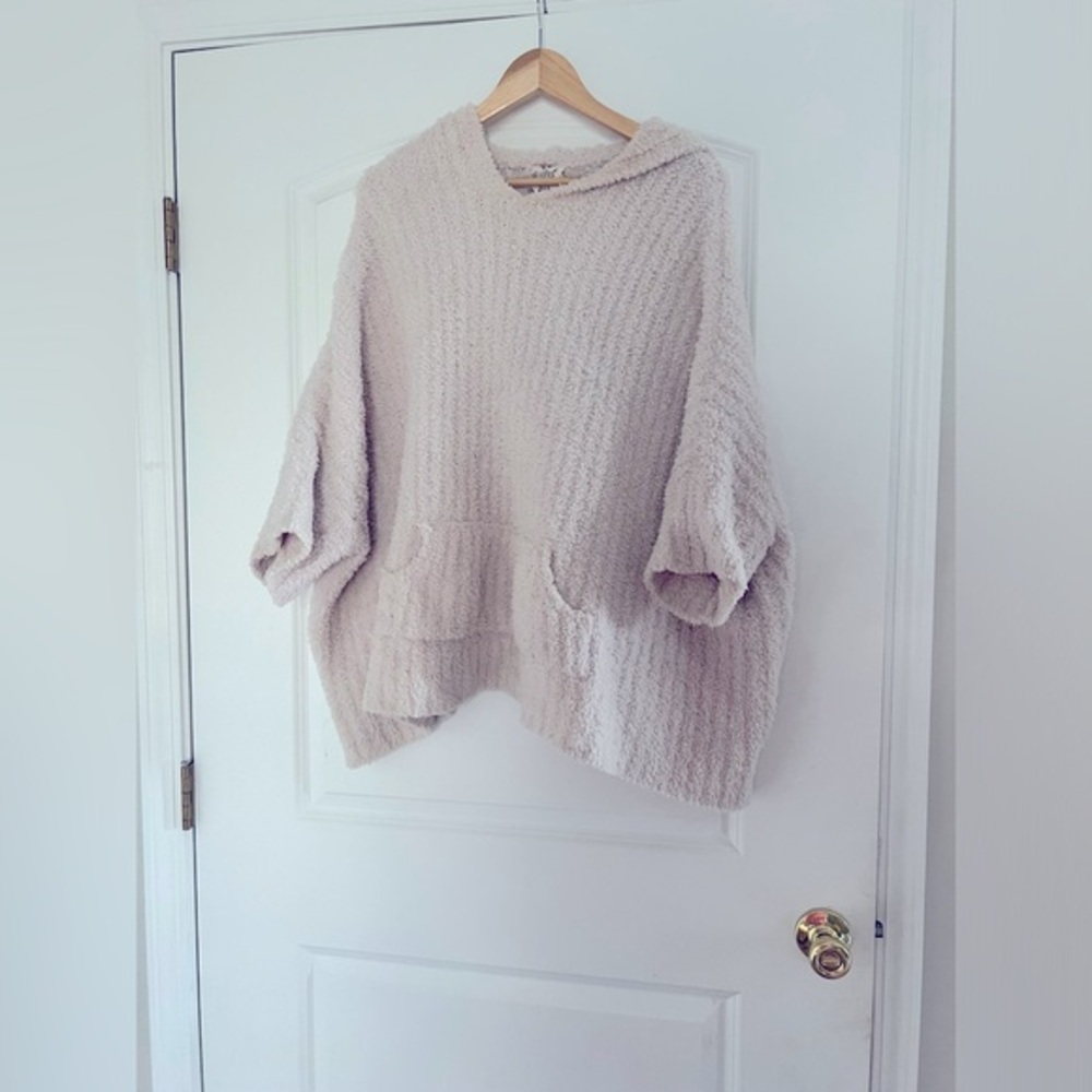 Hippie Rose Sweater With a Hood